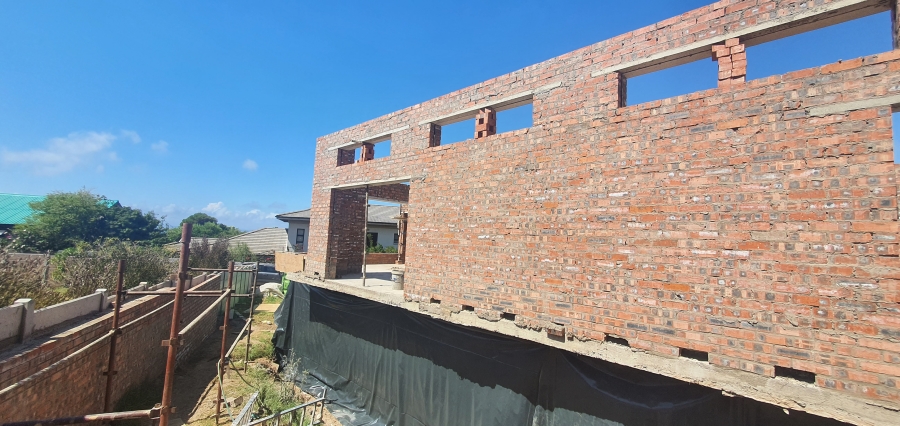 4 Bedroom Property for Sale in Mossel Bay Central Western Cape